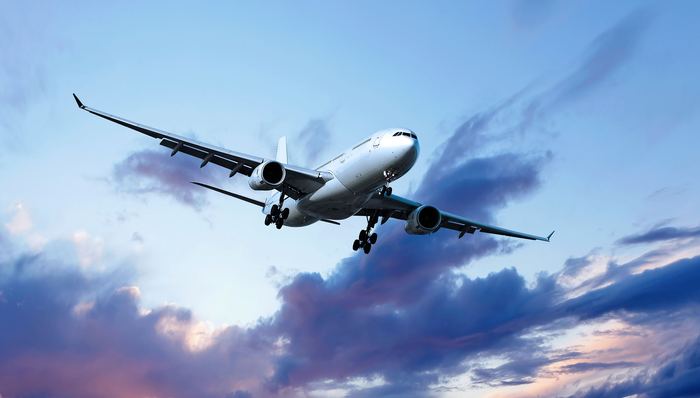 波音二季度财报：净亏损23.95亿美元，积压商用飞机订单4500架