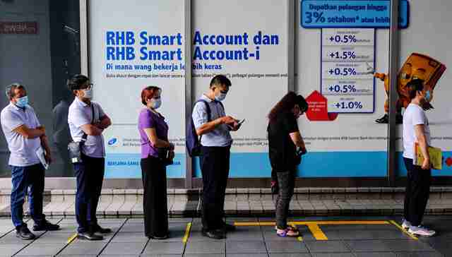 蒙古3万只羊9月起移交中方，越南现首例病亡，巴西宠物弃养数猛增5倍｜国际疫情观察（7月31日）