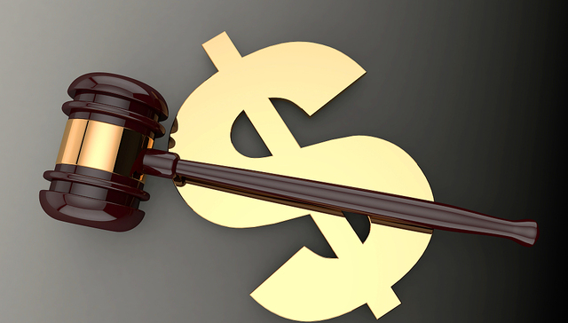 快看 | 违规发放贷款四名责任人被罚，龙州农商银行收年内首张罚单