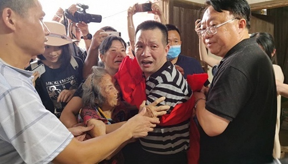 “张玉环案”改判无罪真凶未归案，被害人父母：想念孩子，想要破案