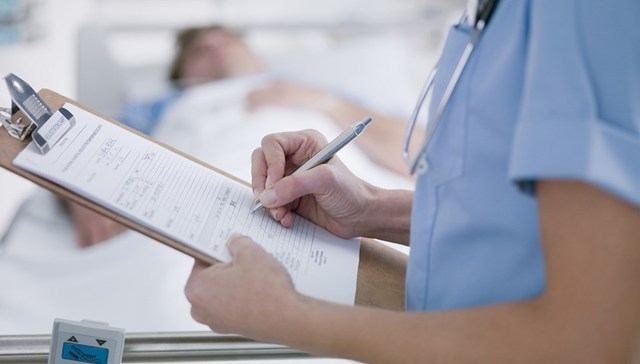 大连市卫健委回应解除隔离后又被召回：慎重考虑增加了隔离天数