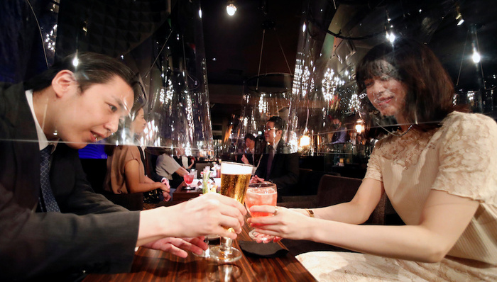 确诊,新增,死亡,疫苗,失业,旅行,封锁