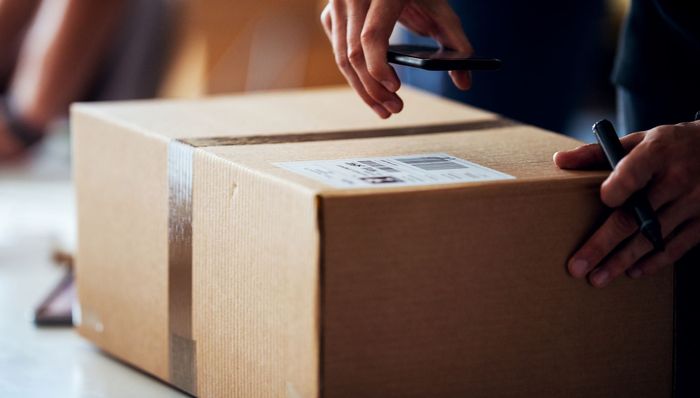 快递“黑马”极兔逆境崛起，烧钱血战通达系