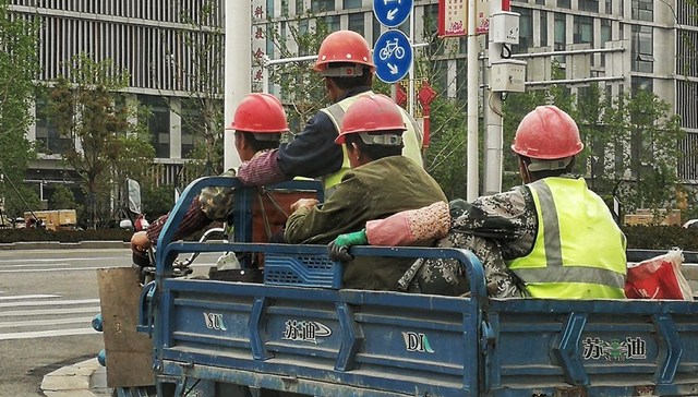 15部门：支持农民工从事直播销售、网约配送等新就业形态