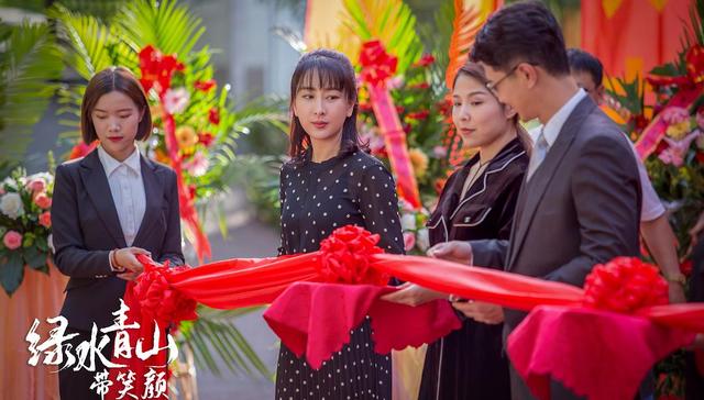 【上海电视节】业内热议“脱贫攻坚”主题剧：年轻人和热搜一个都不少