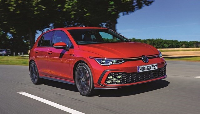 第八代高尔夫GTI：性能配置有所提升，驾控表现焕然一新|试驾