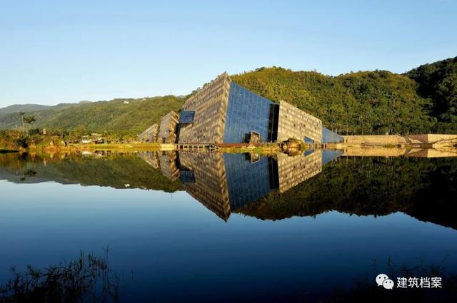 建筑档案对话姚仁喜丨最纯真的状态总在反射内里的净质