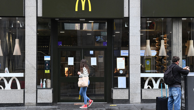 加入大公司抛弃CMO的浪潮还不到一年，麦当劳就反悔了