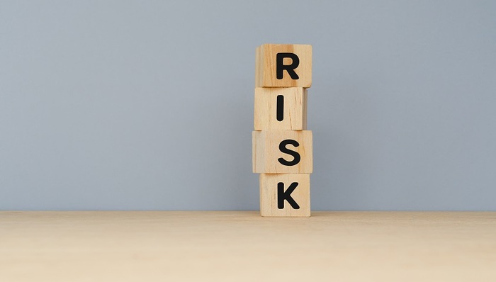 三分钟看财报| 二季度几乎没有盈利，三只松鼠中报透露危险信号