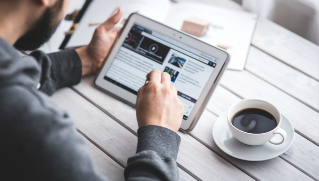 阅文集团,商业模式,中报,业绩