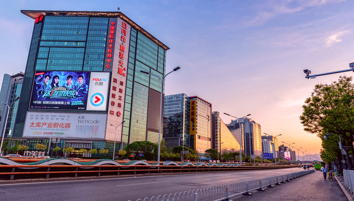 鼎好大厦10月关停，中关村电子卖场时代终将谢幕