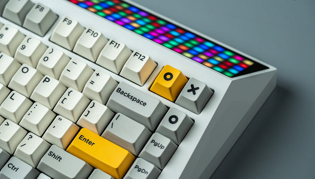 离开魅族后李楠创立怒喵科技，发布6200块的键盘套装，会有人买吗？