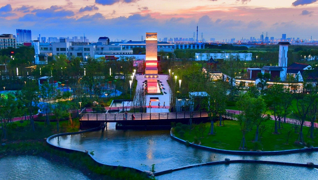 工业之美|地上公园+地下水厂，这种水处理系统使“邻避”变“邻利”