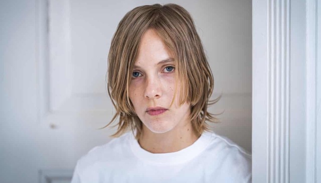 29岁荷兰作家莉涅维德凭处女作获布克国际文学奖，成为史上最年轻获奖者