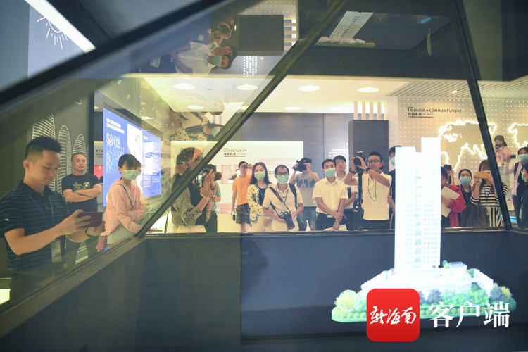 行走自贸区｜集聚发展动能打造开放新高地 央媒记者赞三亚未来可期