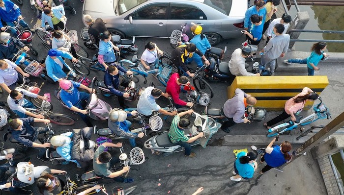 章言该：压制消费反弹的主因不是疫情，而是居民尤其是低收入人群的还债压力