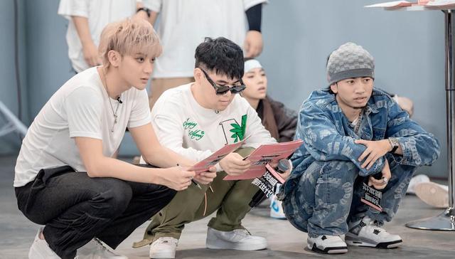 B站继续“破圈”实验：5亿港元投资欢喜传媒 自制说唱综艺对垒爱奇艺