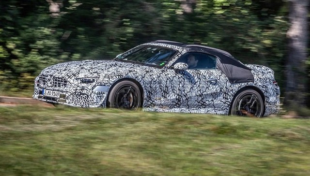 出自AMG部门之手，梅赛德斯-AMG新SL进入最终测试阶段|谍照