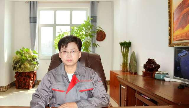 女商人质疑投标造假被控敲诈勒索获刑3年，河北高院裁定发回重审