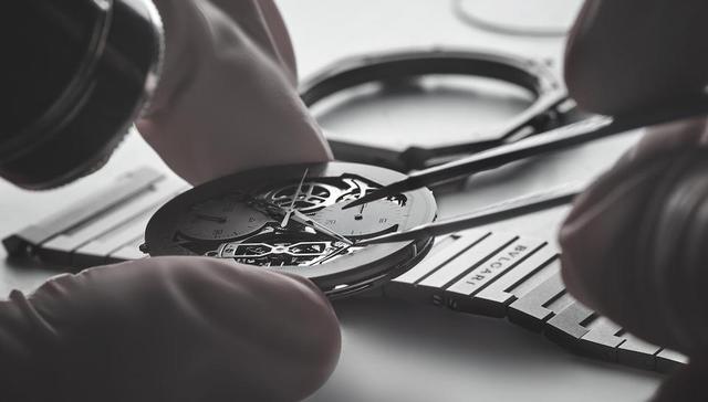Bulgari推出腕表新系列，刷新超薄记录