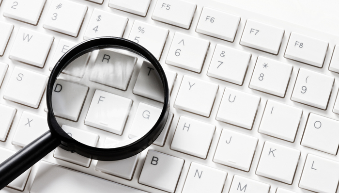 消费者报告丨美的燃气灶爆炸调查结果：可能是应力失衡造成钢化玻璃破裂