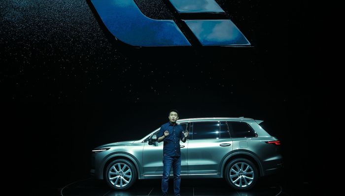 大众中国CEO炮轰“增程技术”，李想回应：不服来战