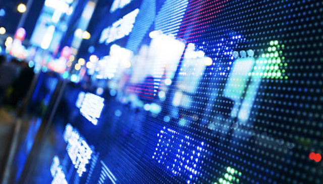 【焦点复盘】低价股全线杀跌，创业板沙泥俱下，等待情绪冰点之后的机会