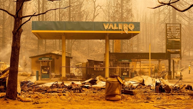 山火,过火面积,闪电,干旱,气候变暖,空气质量,薄化植被