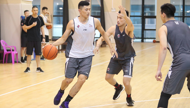 各队频频换血升级，CBA期待更激烈赛季