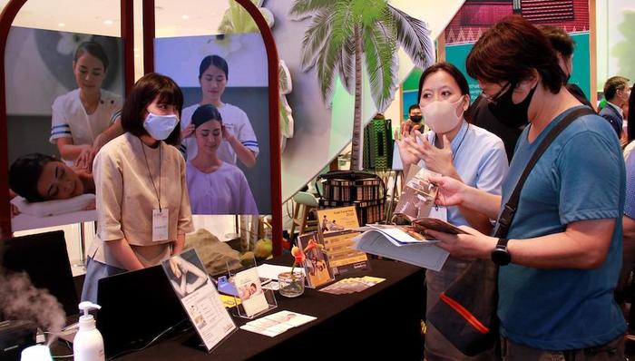 天下故事,新冠肺炎