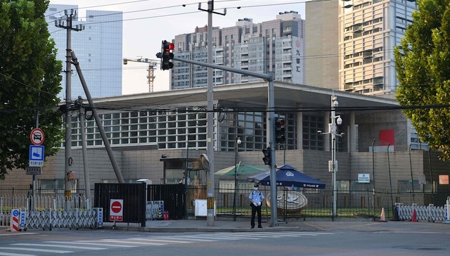 美驻华大使将于10月初离任，本人发声感谢中国