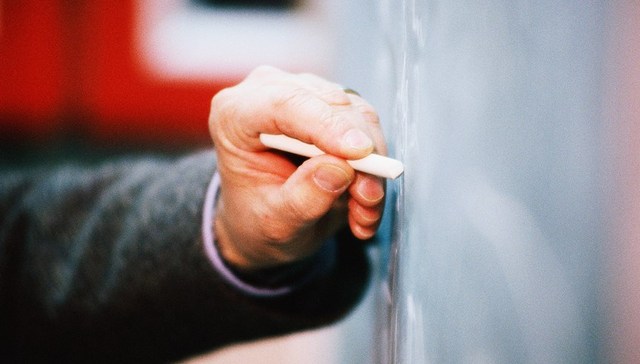 地方新闻精选 | 武大研究喝茶抗癌小学生之父被免职 瑞丽完成核酸检测13182人均为阴性