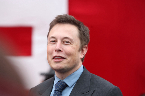 视频|马斯克点赞上海工厂建设速度：期待实现年产百万台产能目标