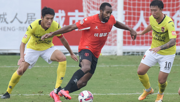 对待归化，中国足球不可忘掉初心