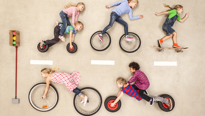 除了“路上小心”，还该和孩子们说什么？