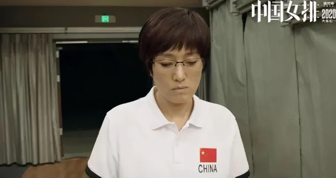 《夺冠》票房过两亿！国庆档大战提前开启影视传媒股有望触底反弹