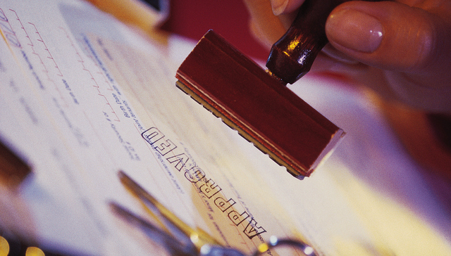 苦等两年，唯品会消金牌照终于批了，金融业务却“掉队”了