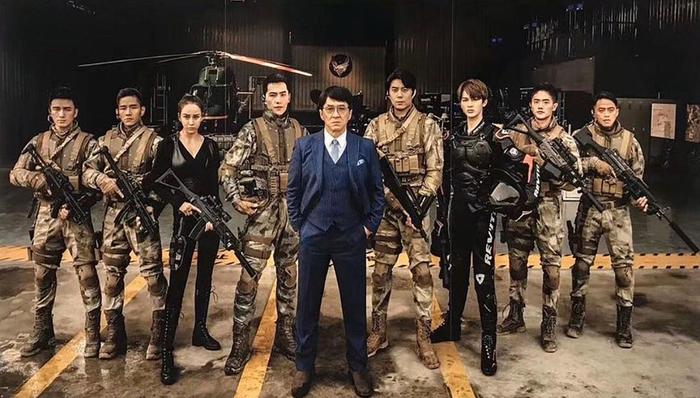 成龙,急先锋,成龙影片,公路飙车,Fareeda,成龙主演,爆米花,演员,世界观,功夫成龙