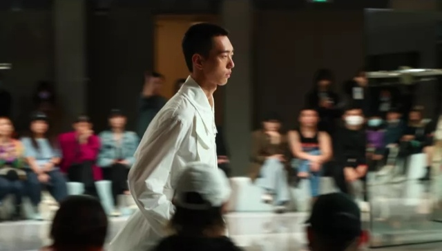 特殊时间，生活需要更多直接的美丨上海时装周