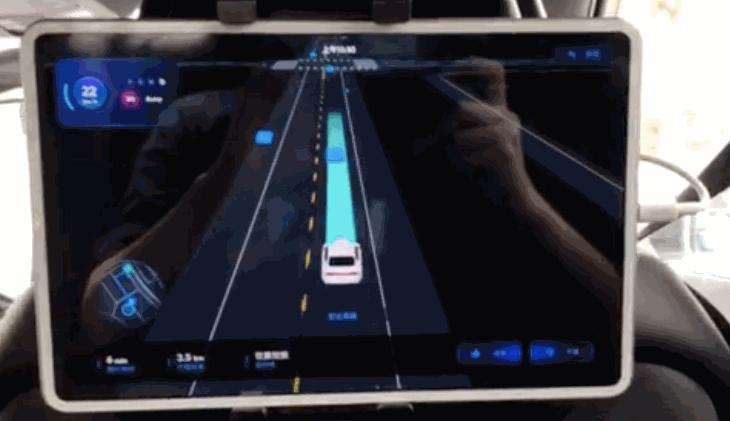 抢先体验北京无人出租车！年轻人争着坐，两小时接7单