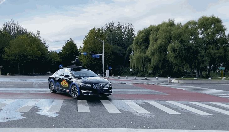 抢先体验北京无人出租车！年轻人争着坐，两小时接7单