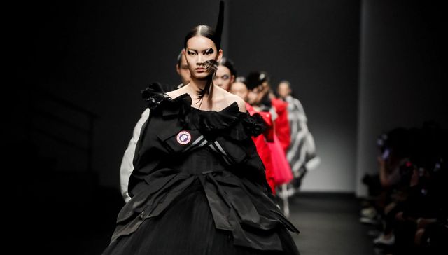 “不守规矩”的元素重组，带来新视觉美感 | 上海时装周