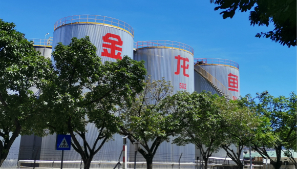 大象起舞，益海嘉里金龙鱼上市首日开盘大涨90%，新增长带来更大估值空间