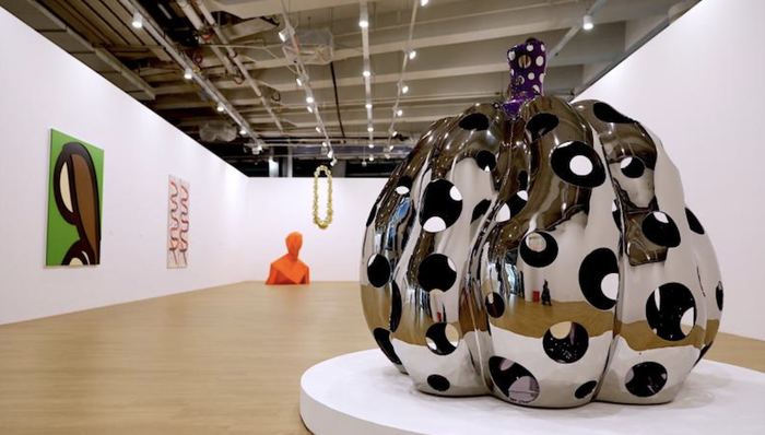 西岸艺岛，国际艺术品交易月