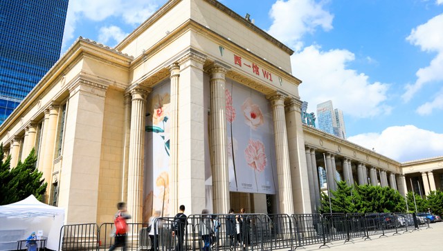 注意！本季上海时装周明确了这五个大势 ｜时尚商业说