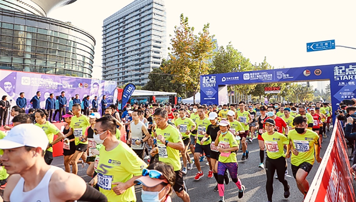 跑步业务向好，斯凯奇下一步瞄准街舞和瑜伽