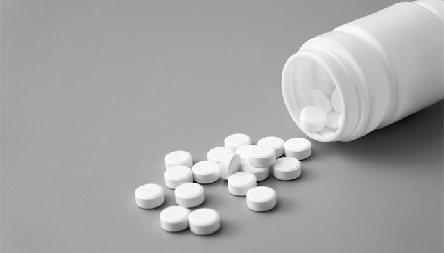 湖北高院副院长张忠斌自缢身亡，通报：身患疾病，长期服药