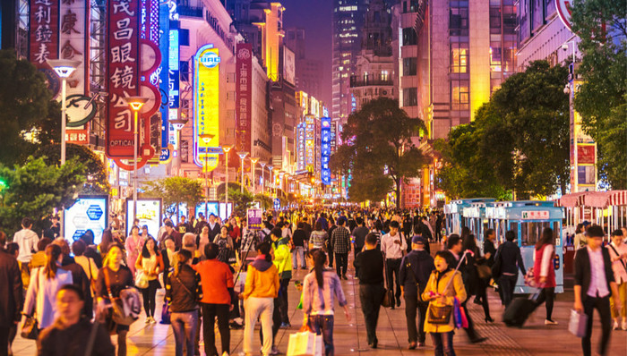 如何破解“拼单名媛”背后的审美幻境？