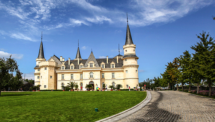 直击三季报丨张裕葡萄酒前三季度现金流下降超六成