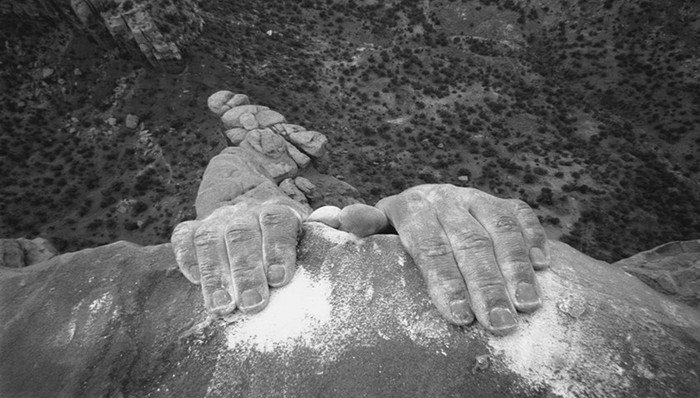 财说| 业绩下滑、信披违规，东方日升33亿元可转债还能顺利发行？